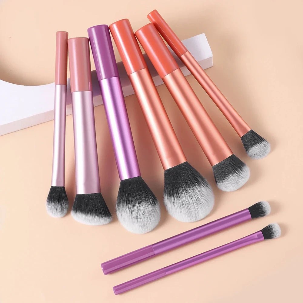 8 - Piece Soft Makeup Brush Set - Roger's Spot