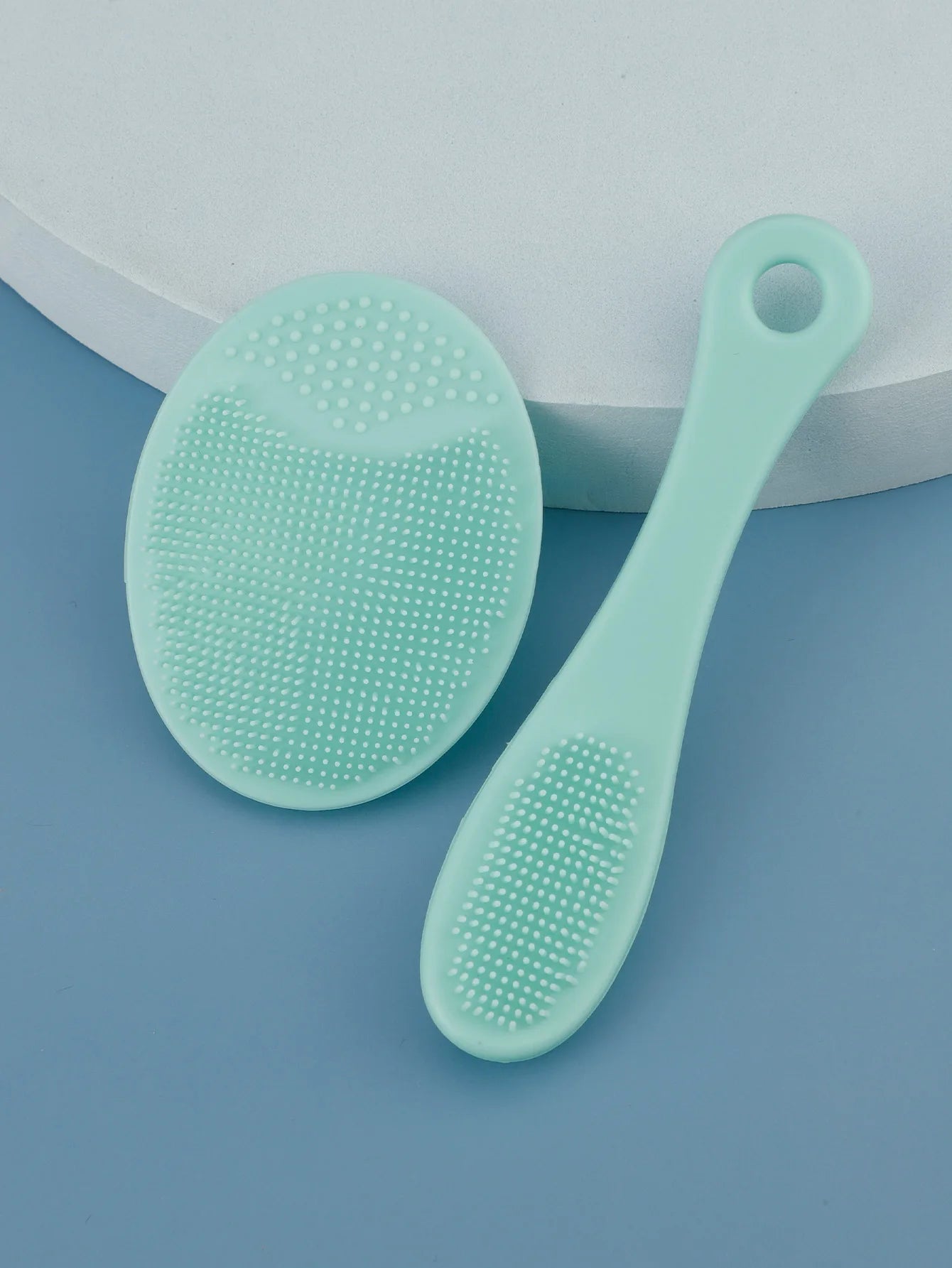 Silicone Facial & Lip Brush - Roger's Spot